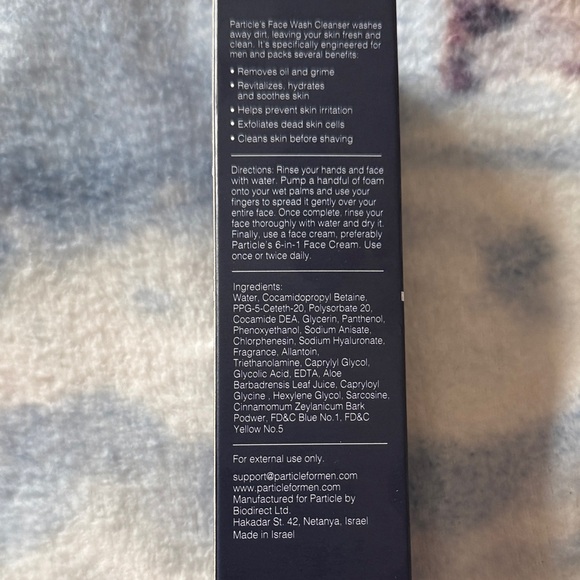 Particle Men's Formula Face Wash Cleanser - Black - Picture 2 of 4
